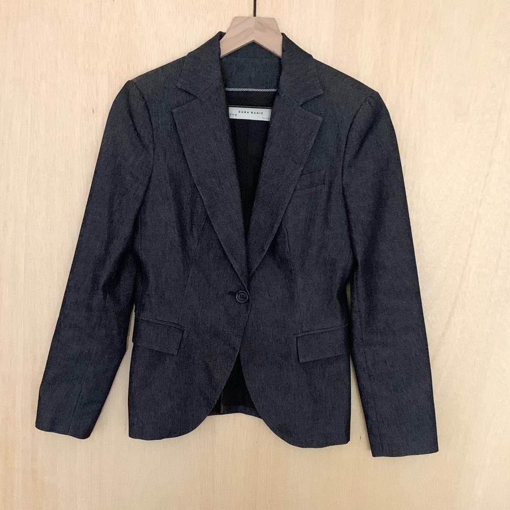 Zara Basic Blazer Size Small